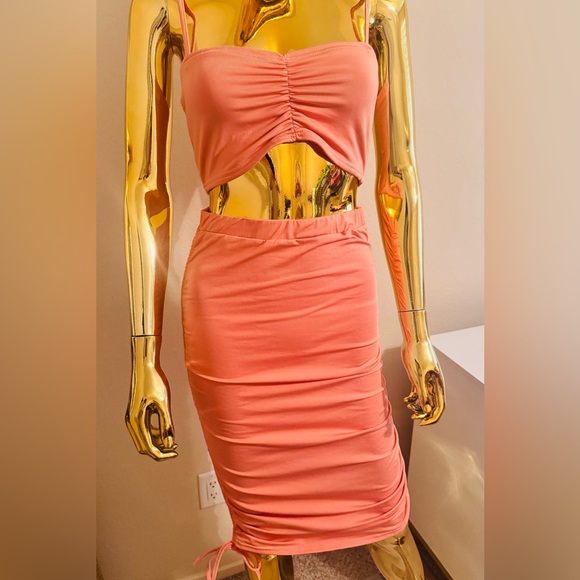 Pink 2 Piece Adjustable Ruched Midi Skirt Set, Crop Top, Preloved, Size Large - Picture 10 of 16